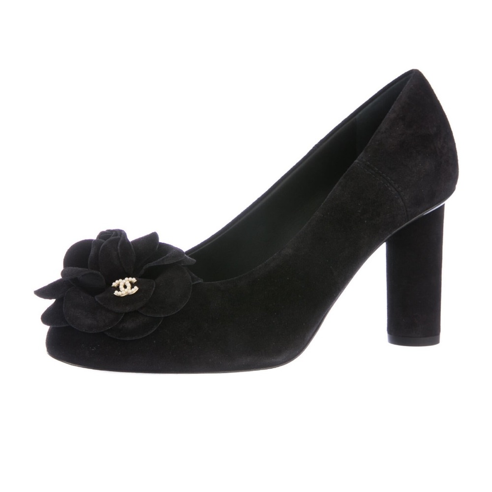 Chanel pumps